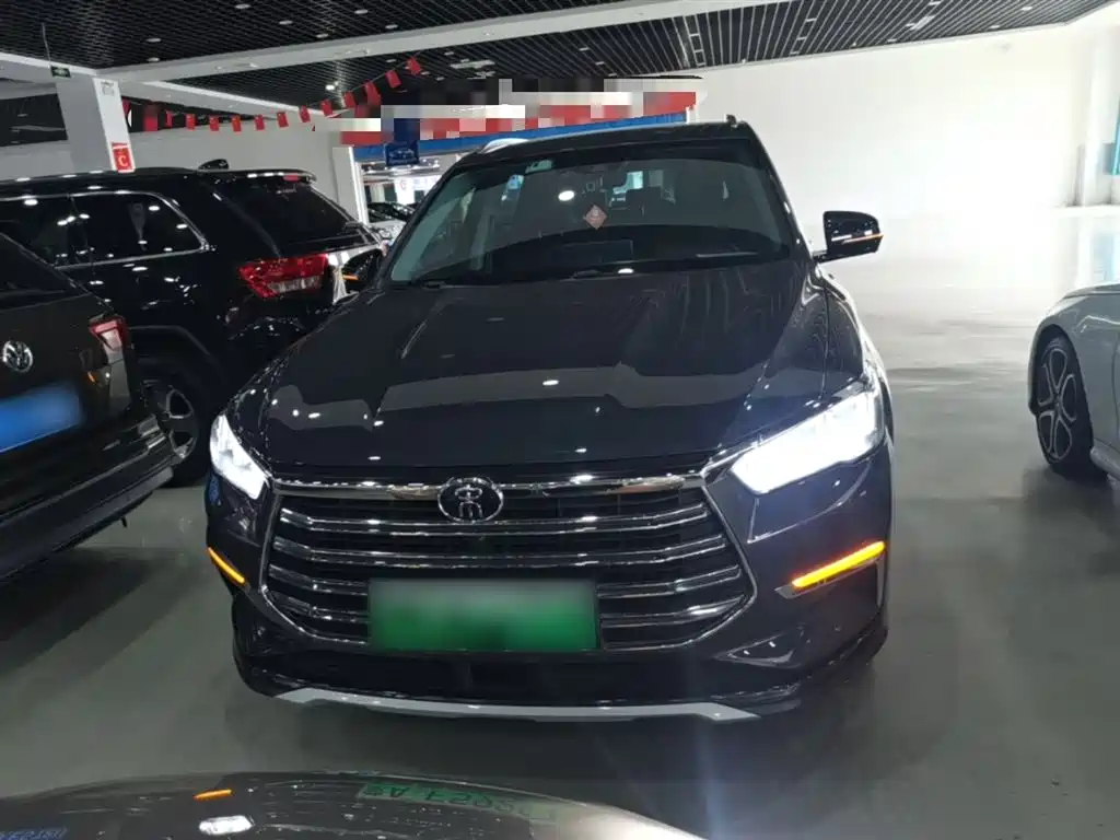 Song Pro NEV DM 1.5 T 4 WD Performance Flagship