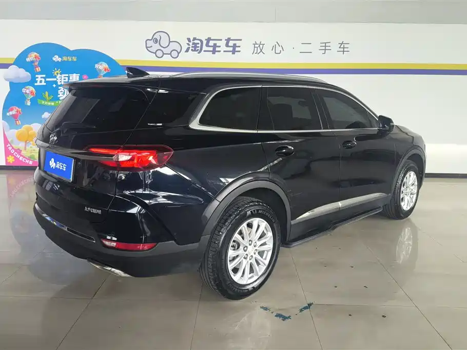 Enclave 28 T 2 WD Battle Flag