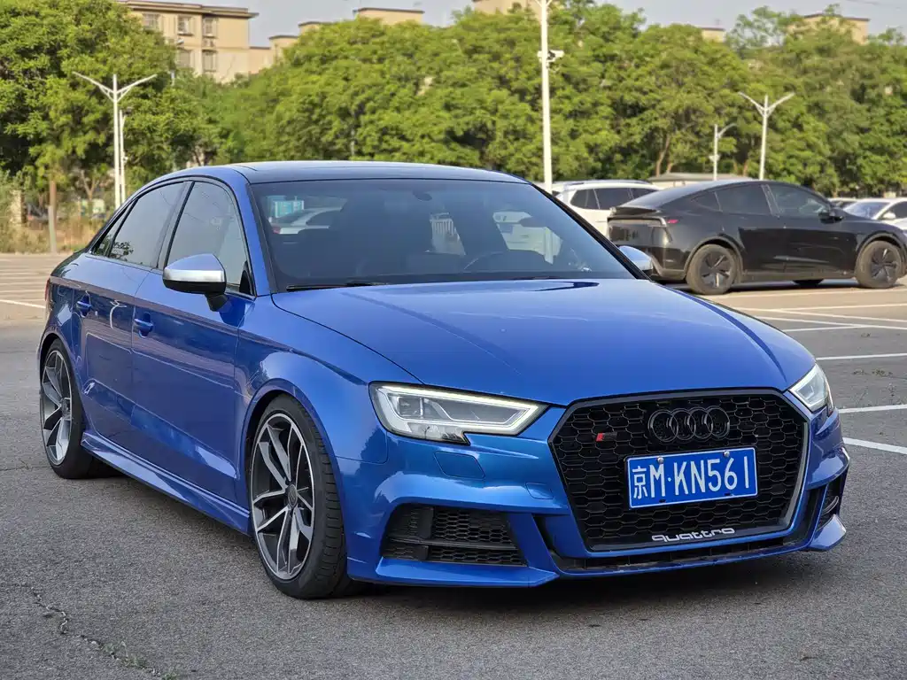 Audi S3 Facelift S3 2.0 T Limousine