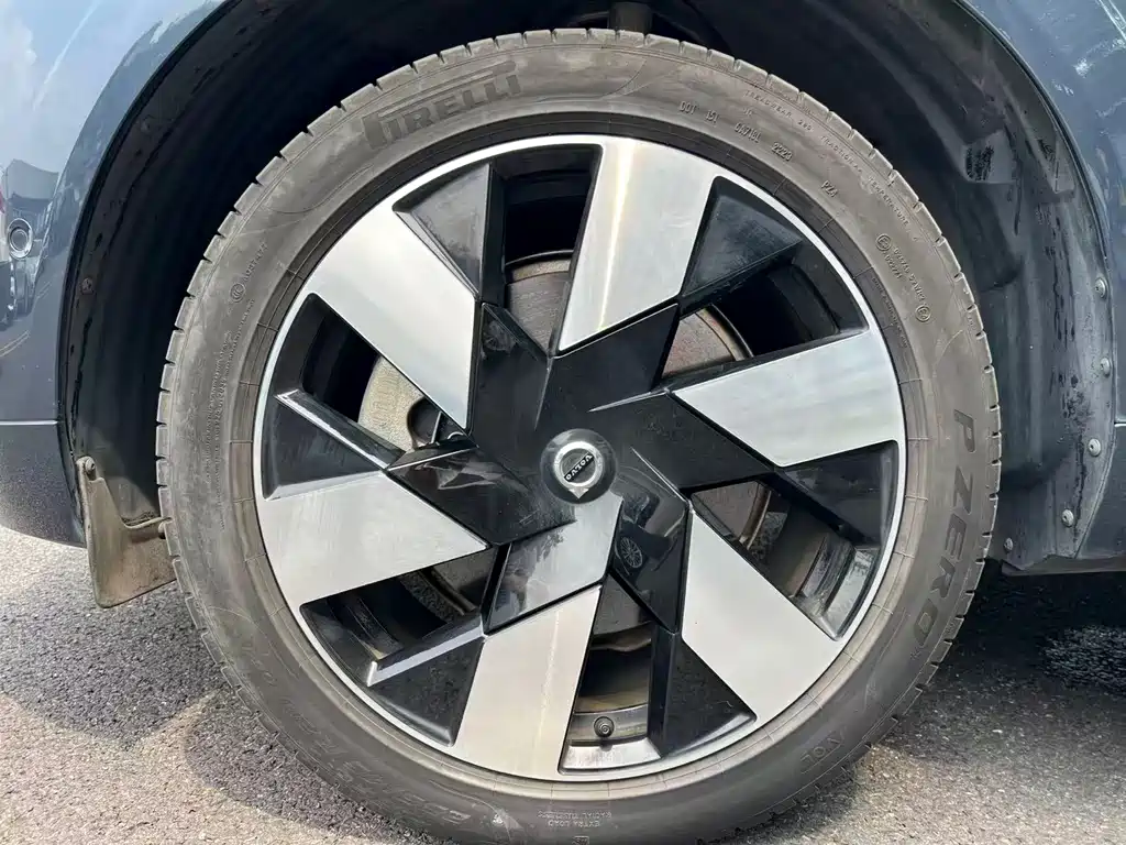 Volvo XC60 PHEV T8 PHEV Long Range 4 WD Smart Vision Luxury