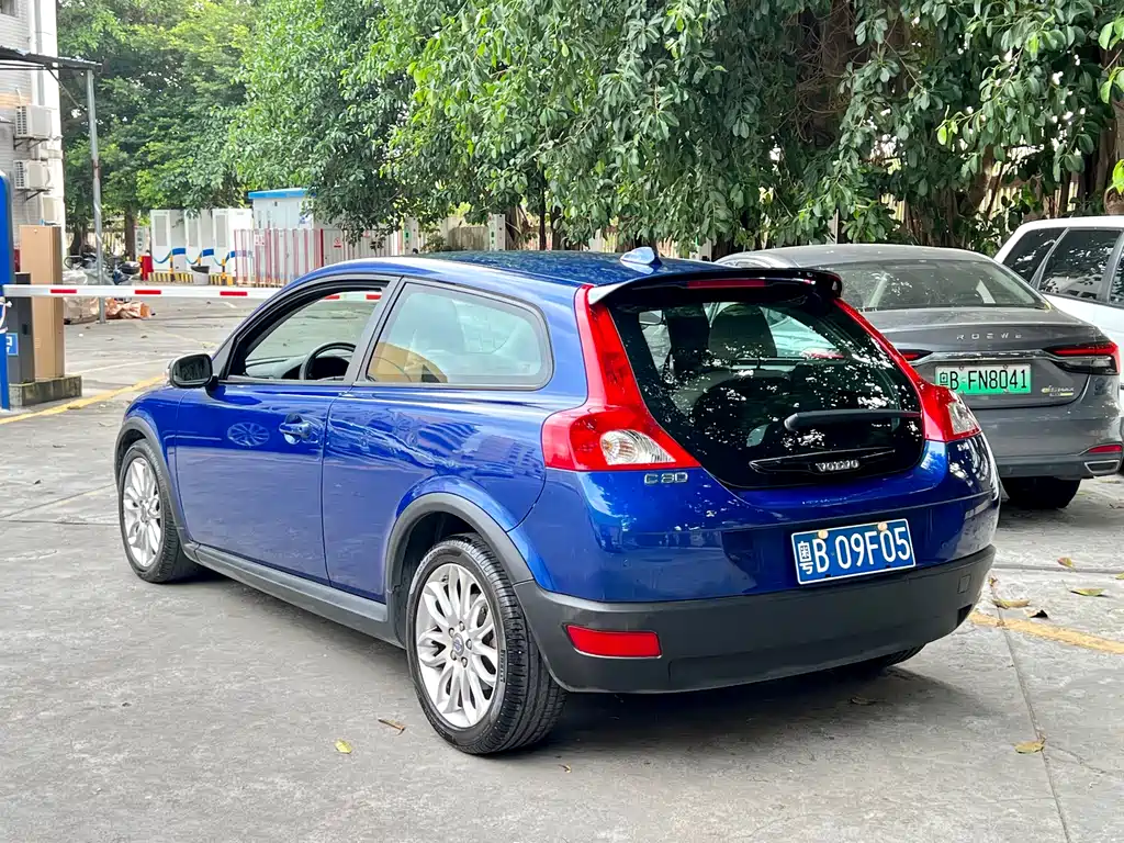 Volvo C30 沃尔沃C30 2008款 2.4 i