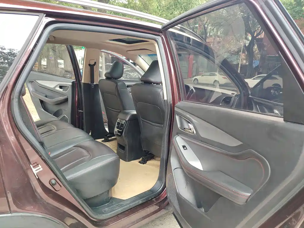 Baojun 560 1.8 L iAMT Luxury