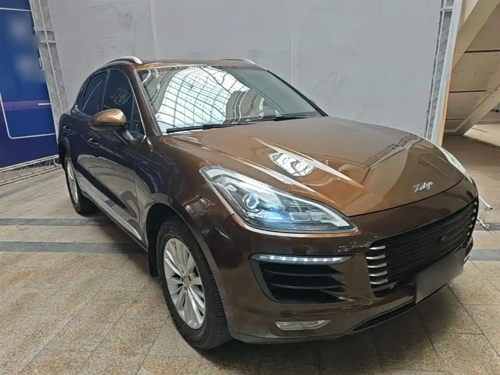 Zotye SR9 2.0 T Auto Ultimate Light