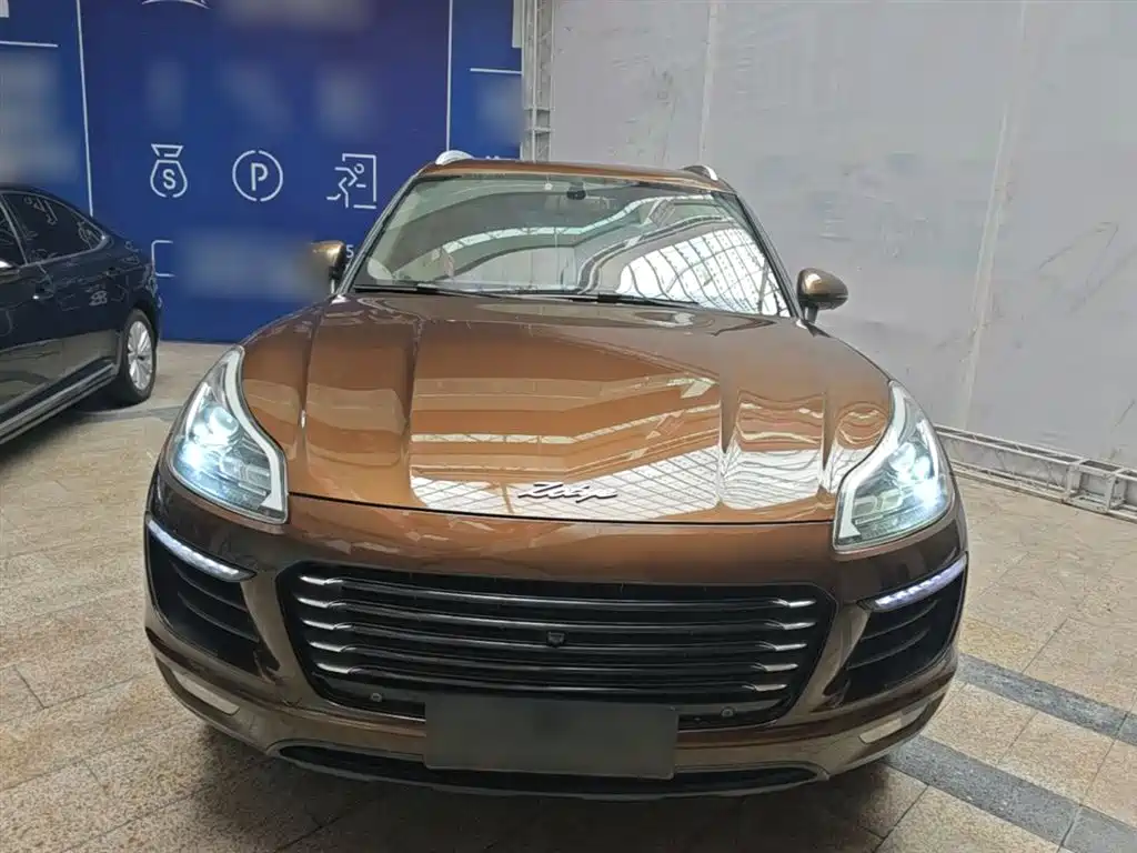 Zotye SR9 2.0 T Auto Ultimate Light