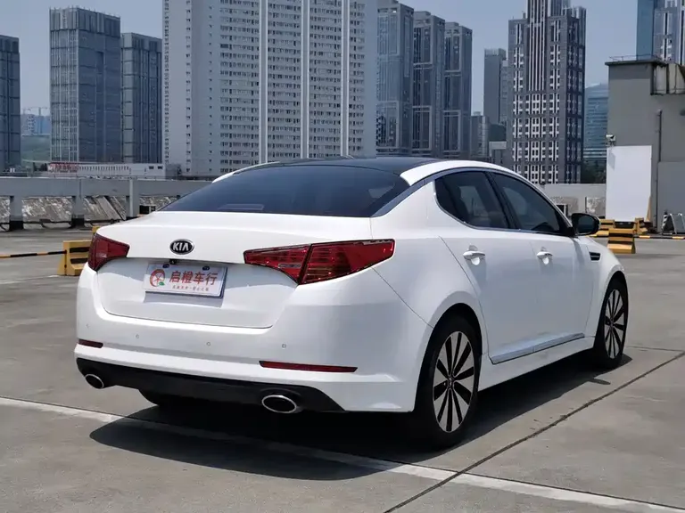 Kia K5 2.0 L Auto DLX