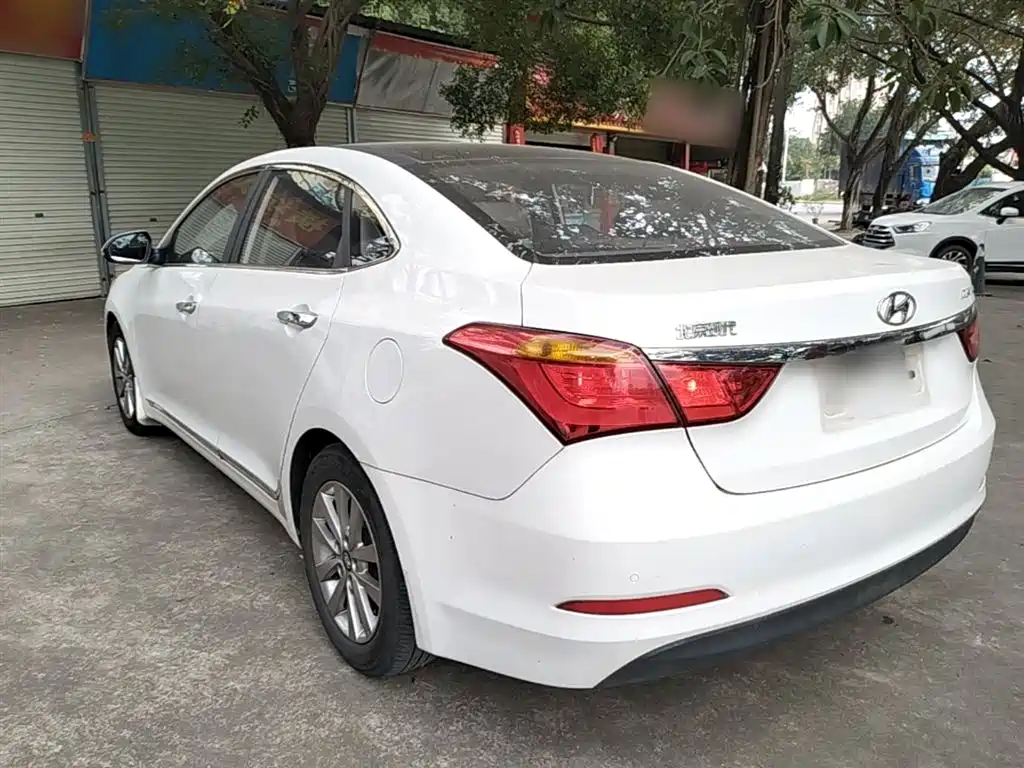 Mistra 1.8 L Auto Intelligent GLS