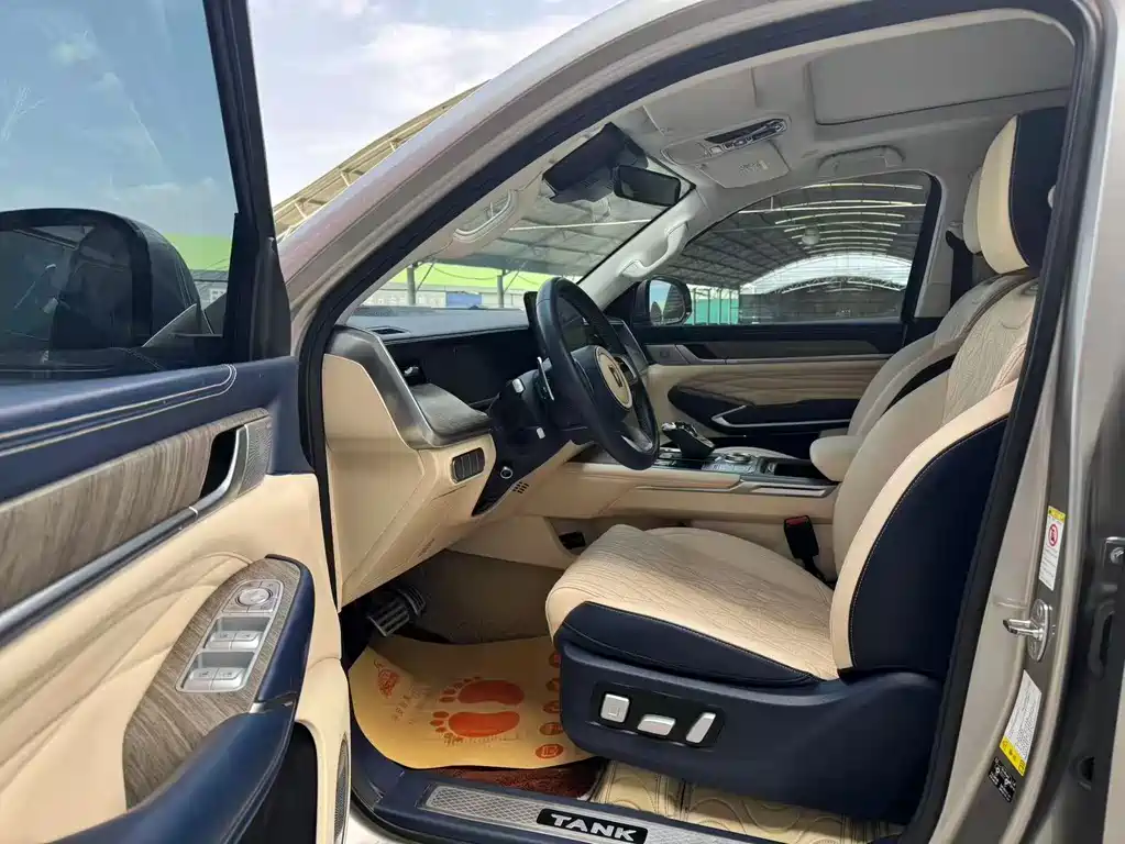 Tank 500 3.0 T Business Realm 5-seat