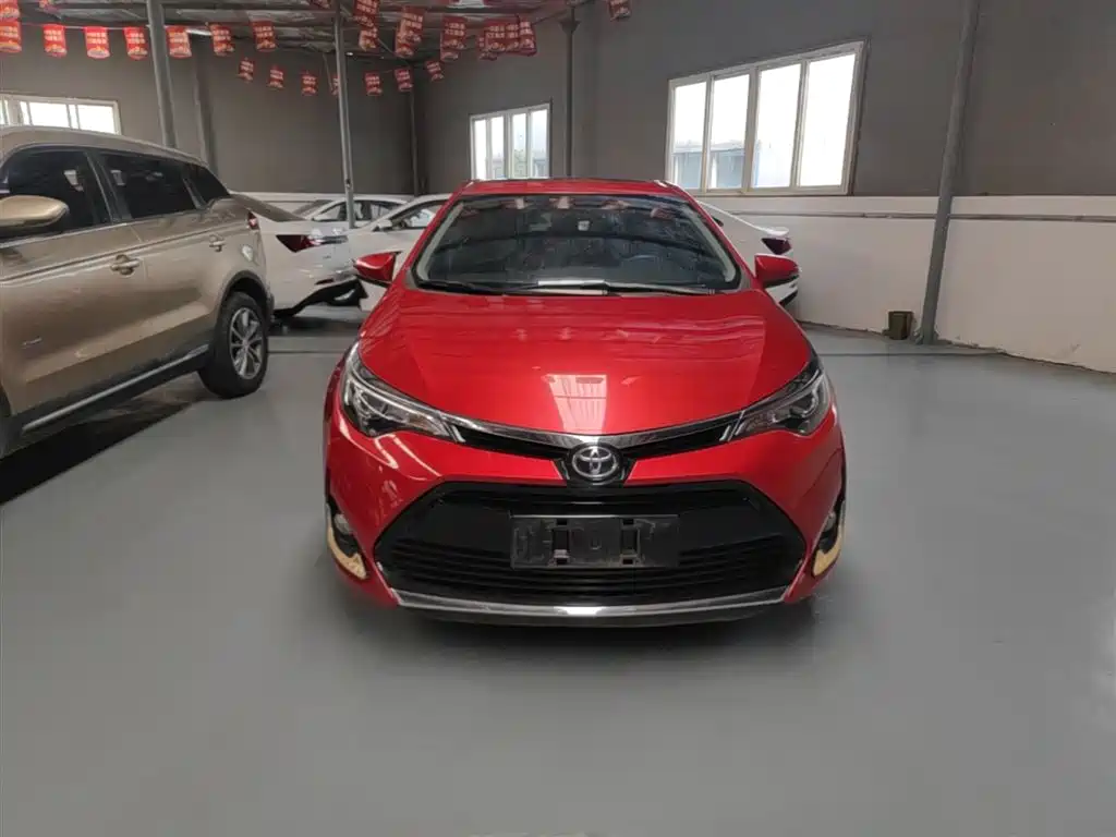 Levin Facelift 185 T CVT Elite CN-V