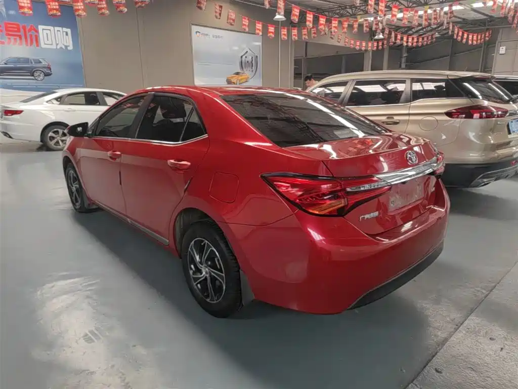 Levin Facelift 185 T CVT Elite CN-V