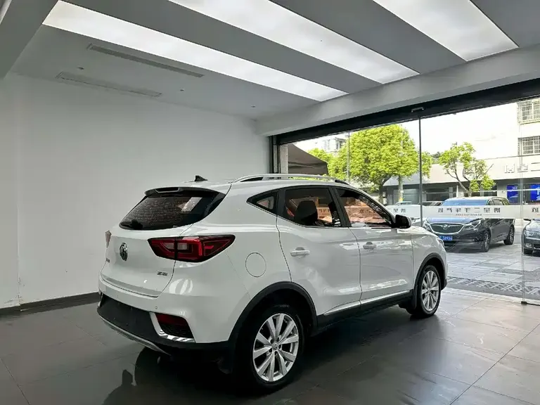 MG ZS 1.5 L Manual Luxury