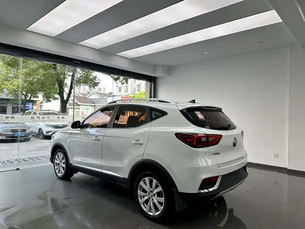 MG ZS 1.5 L Manual Luxury