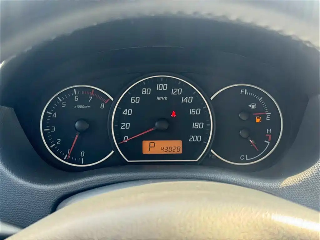 Swift 1.5 L Auto 20 Anniversary Limited