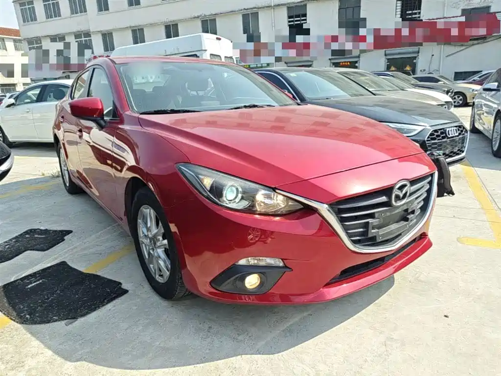 Mazda 3 Axela Sedan 1.5 L Auto Luxury