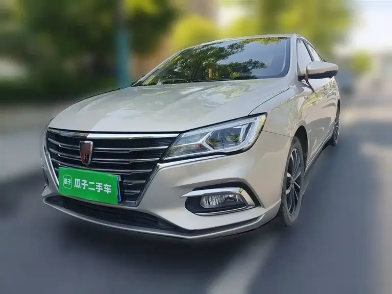 Roewe i5 1.5 L Auto 4 G Connected Leading Luxury Flagship