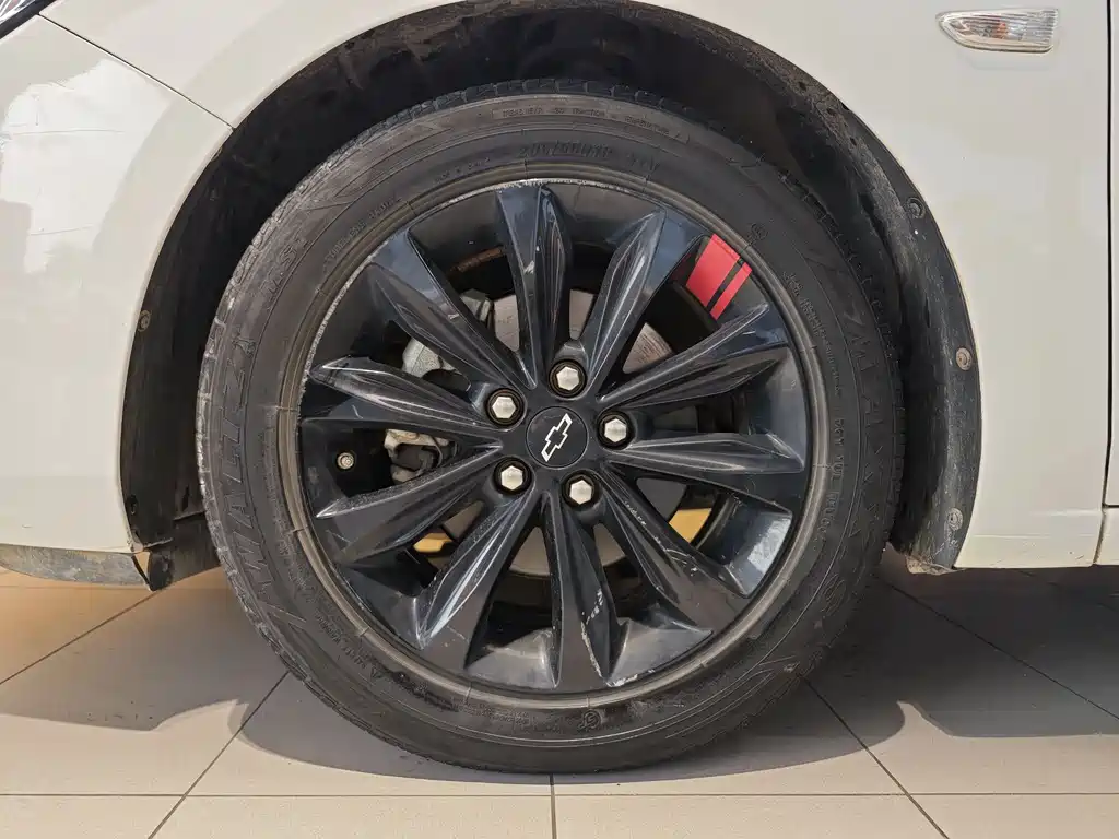 Monza Mild Hybrid Redline 320 T DCT Brisk