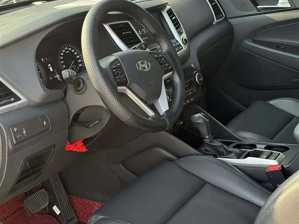 Tucson 1.6 T DCT 2 WD Intelligent