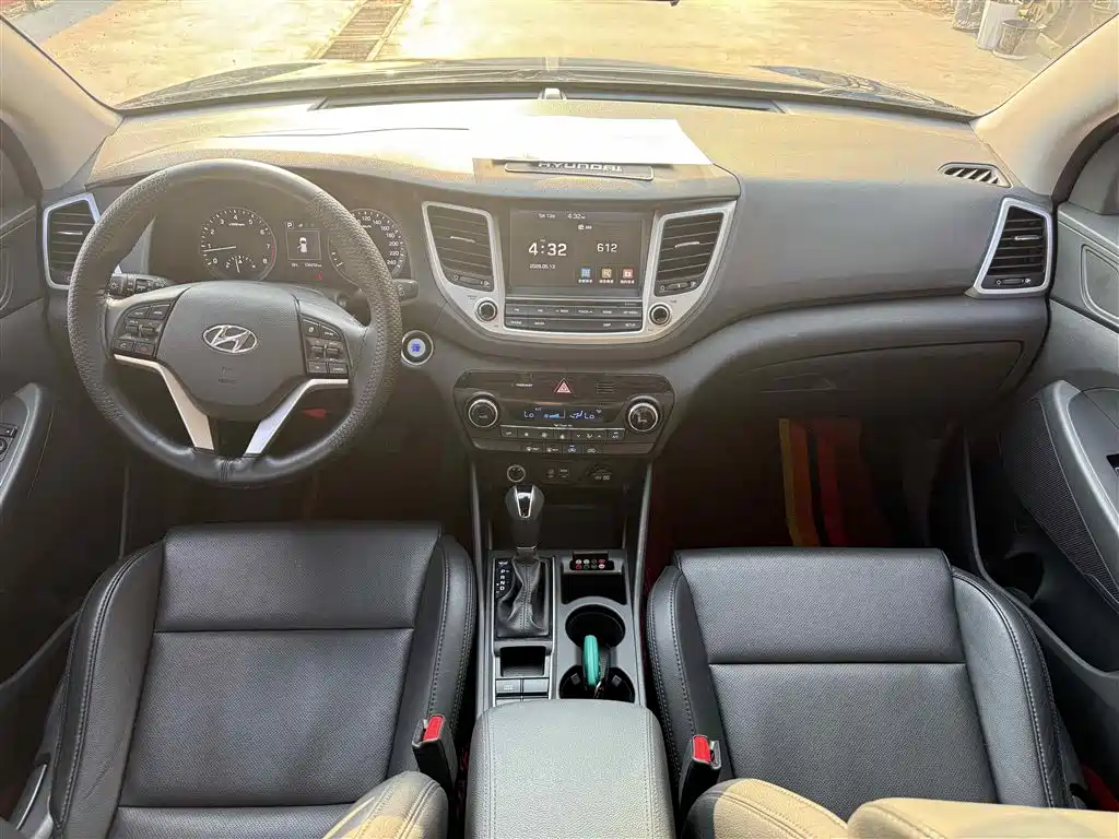 Tucson 1.6 T DCT 2 WD Intelligent