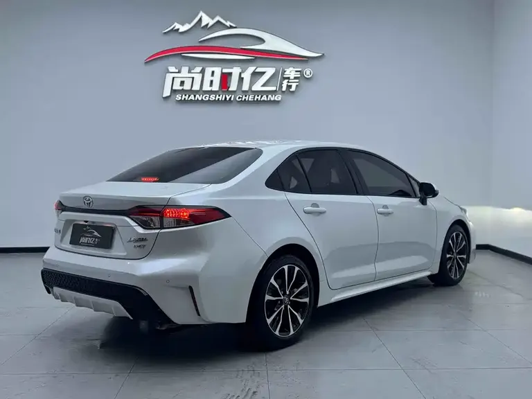 Toyota Levin 185 T CVT Sport