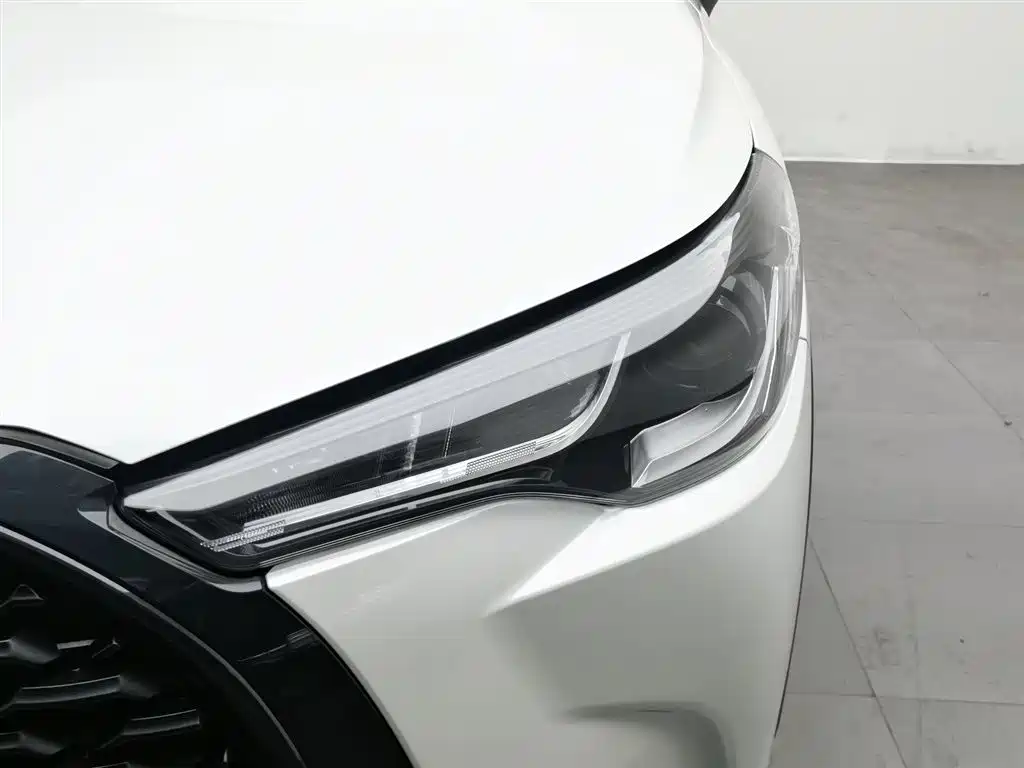 Corolla Cross 2.0 L Pioneer