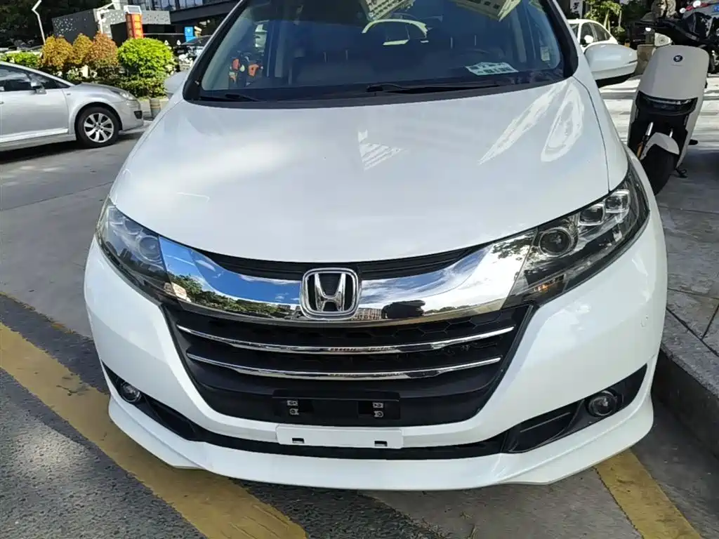 Odyssey Facelift 2.4 L Smart Enjoyment