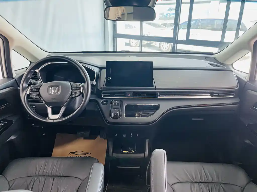 Odyssey 2.0 L e:HEV Sharp· Shine Enjoyment