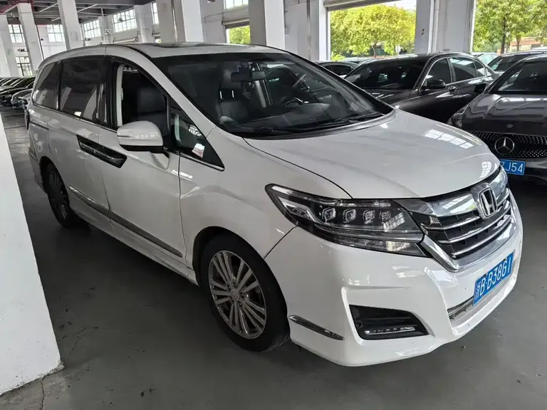 Honda Elysion 2.4 L Luxury