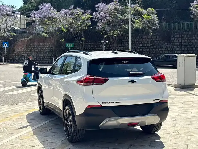 Chevrolet Tracker 325 T Auto Power CN-VI