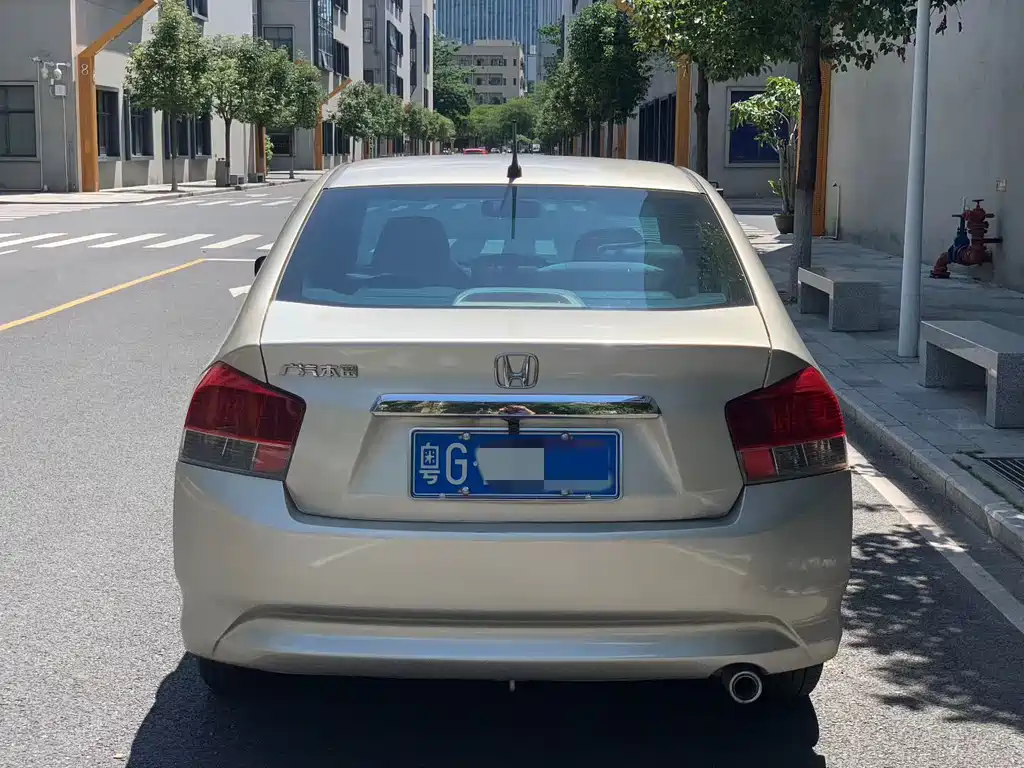 City Classic 1.5 L Auto Elite