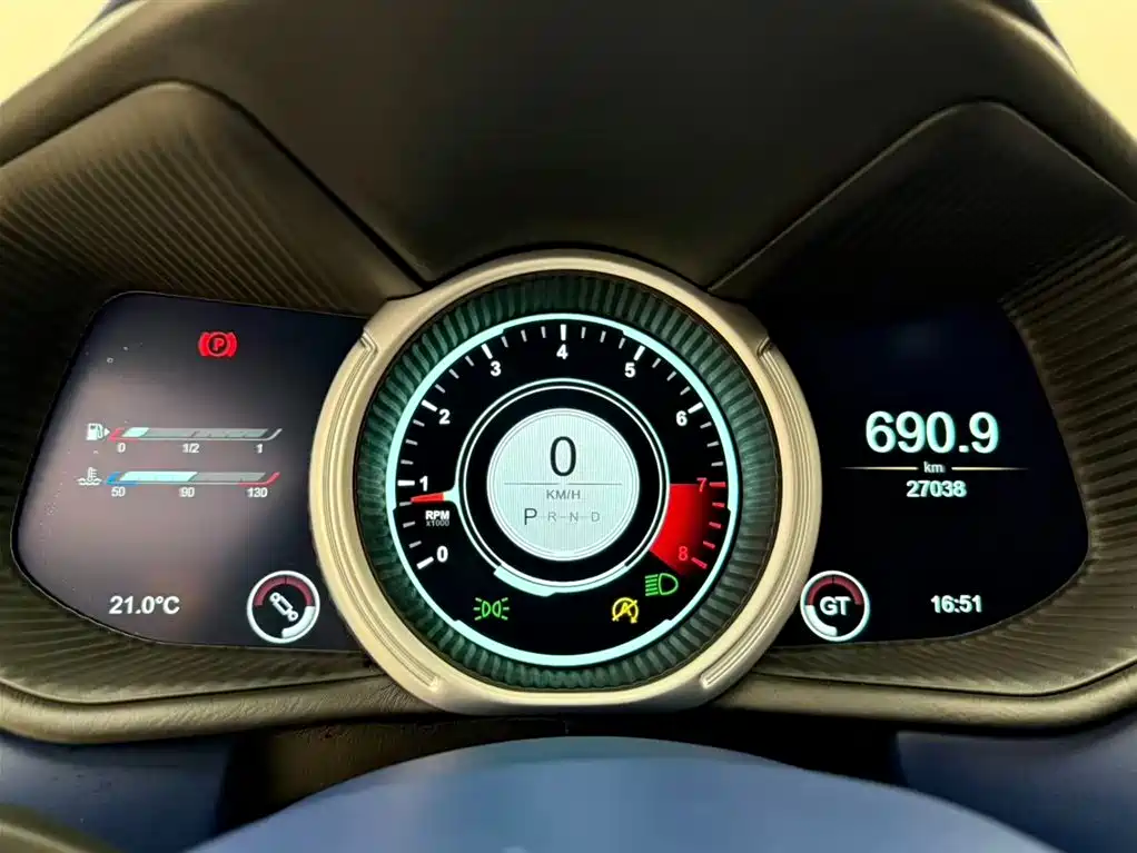Aston Martin DB11 4.0 T V8 Coupe