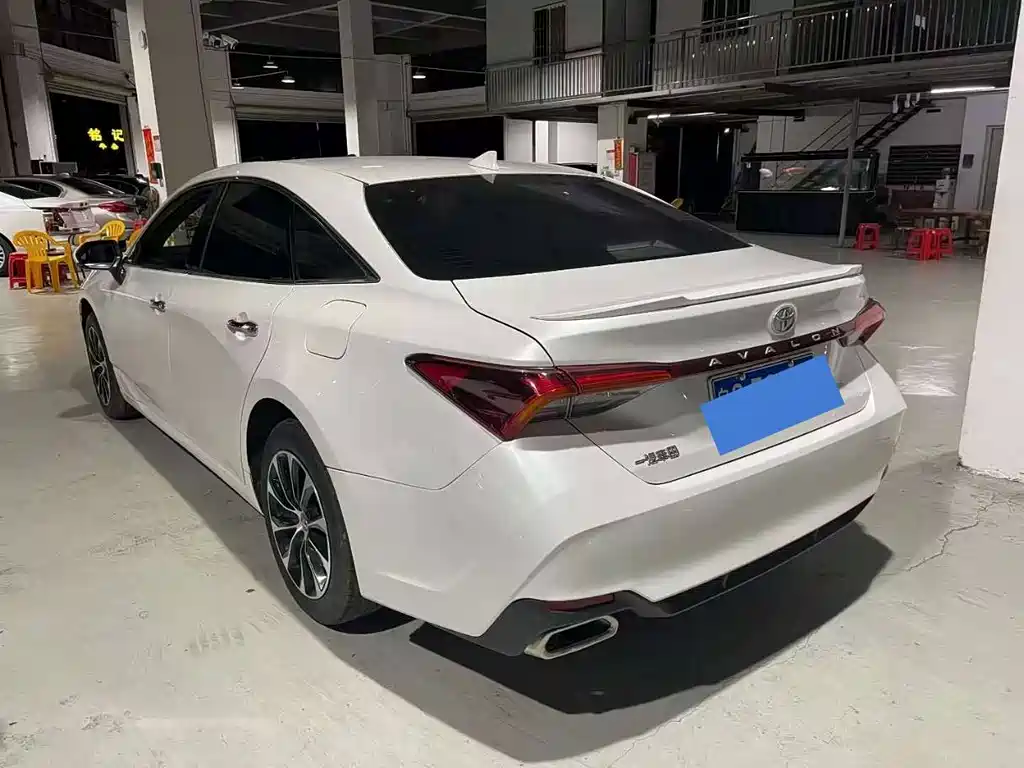 Avalon 2.0 L Progressive