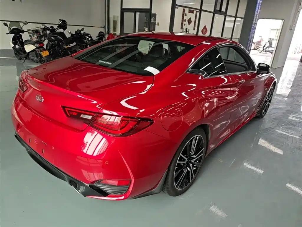 Infiniti Q60 S 2.0 T Luxury Sport
