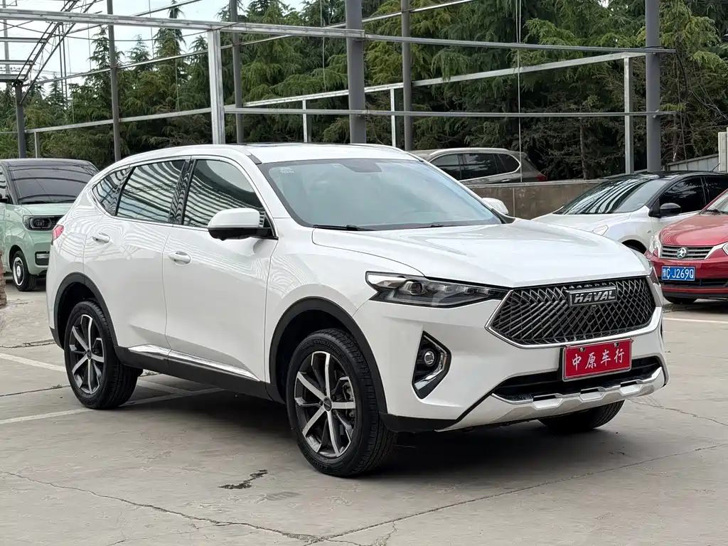 Haval F7 1.5 T 2 WD i Dazzle