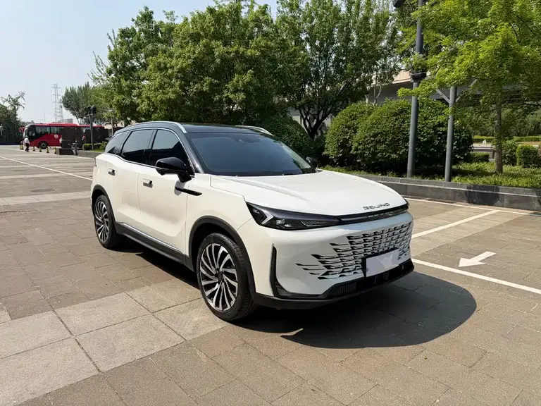 BAIC X7 北京X7 2023款 1.5 TD DCT尊享+版