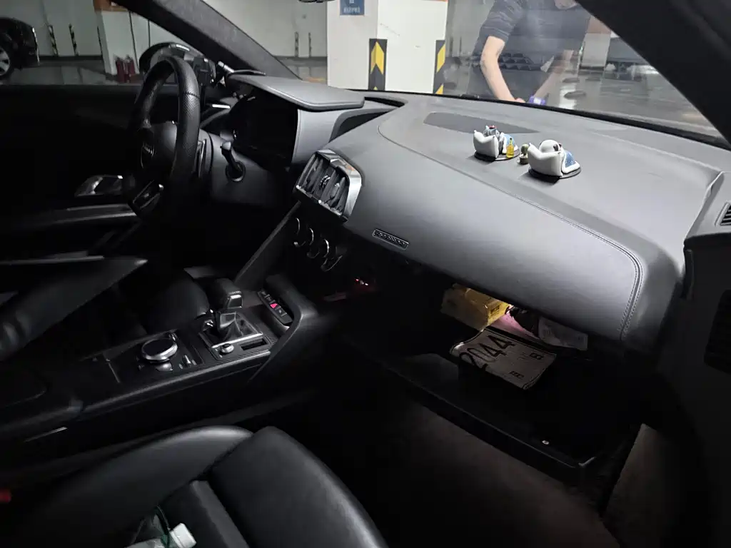 Audi R8 V10 Coupe Performance