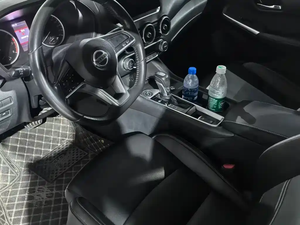 Sylphy 1.6 L XL CVT Joy