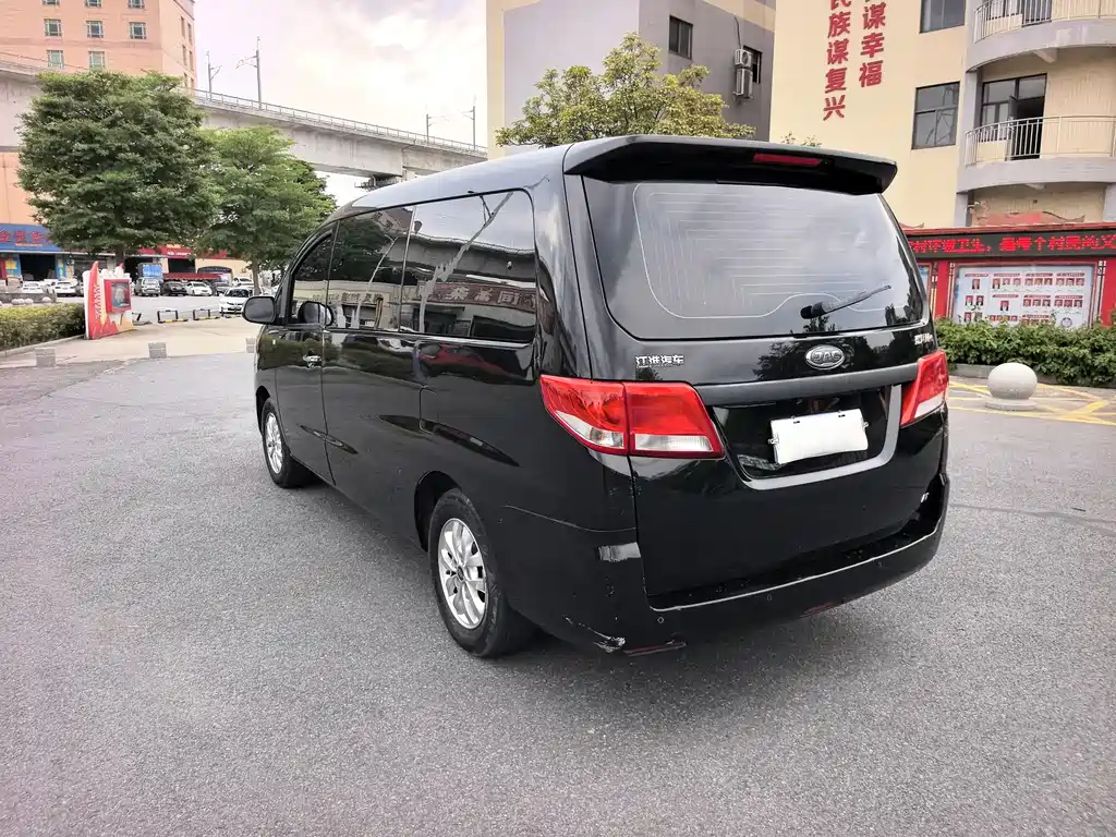 Refine M4 2.0 TGDI Auto Business Travel
