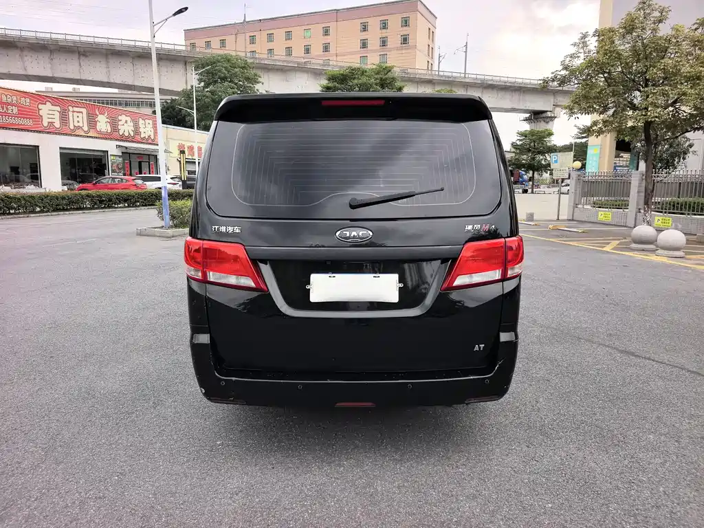 Refine M4 2.0 TGDI Auto Business Travel