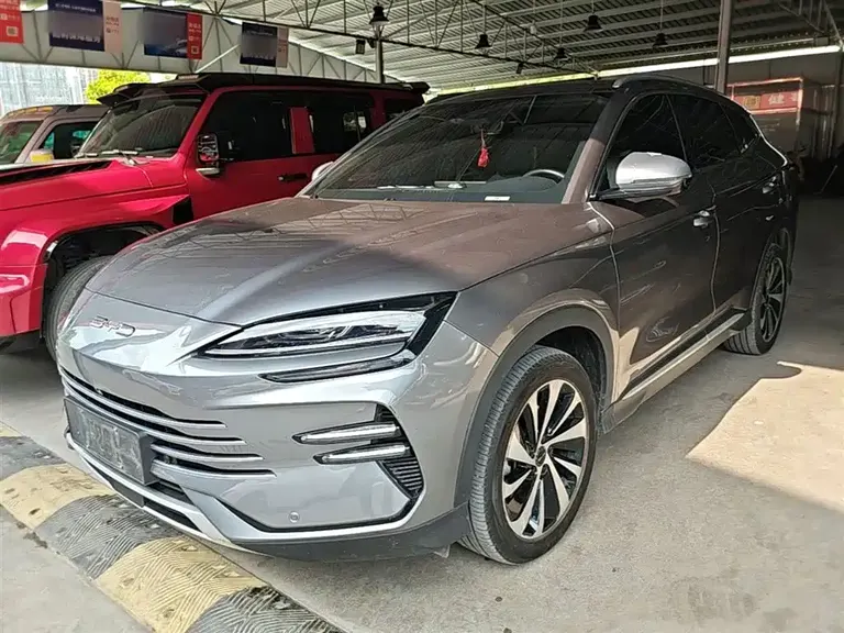 BYD Song PLUS NEV Glory DM-i 71 km Luxury