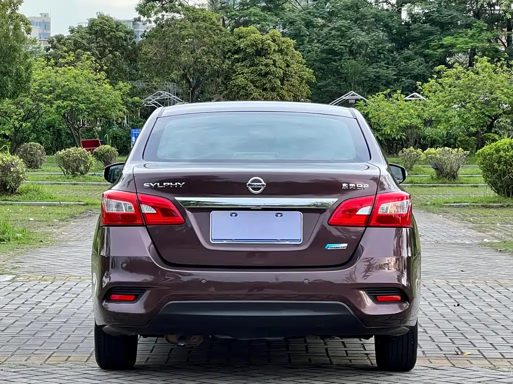 Sylphy 1.6 XL CVT Premium