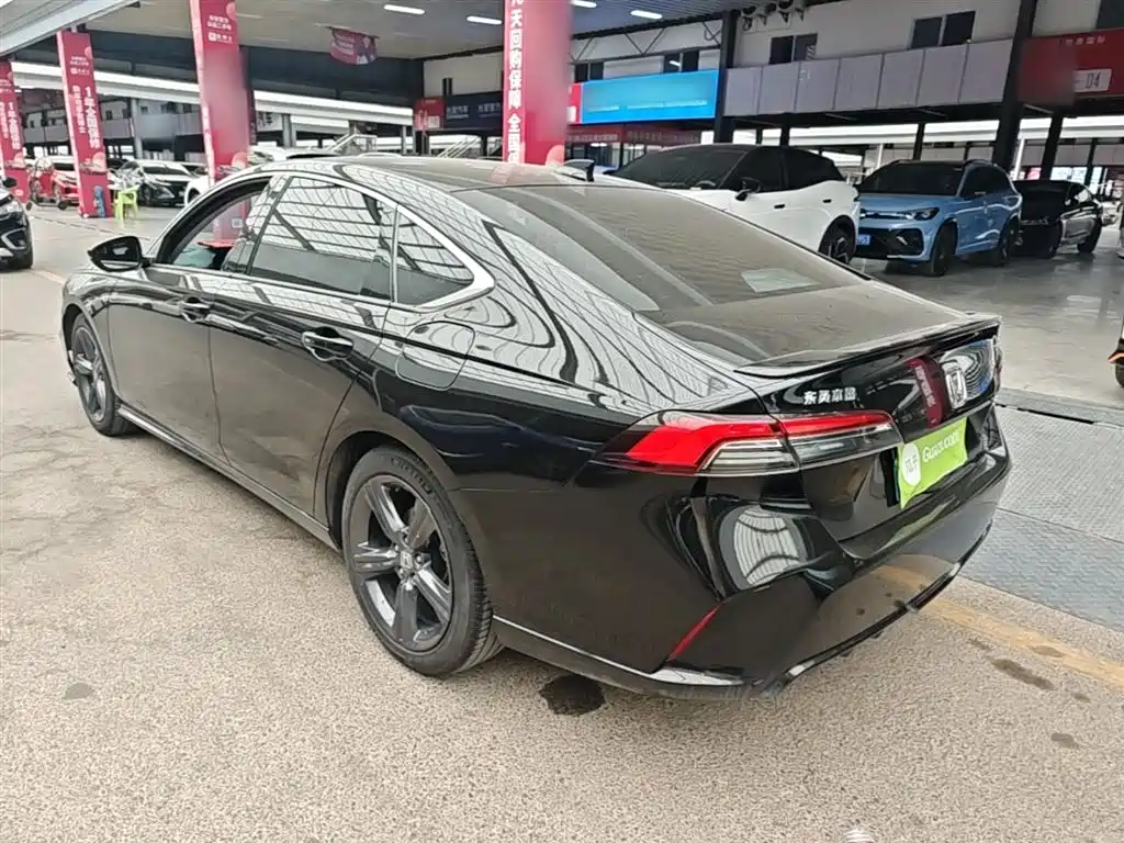 Inspire 260 TURBO Refined