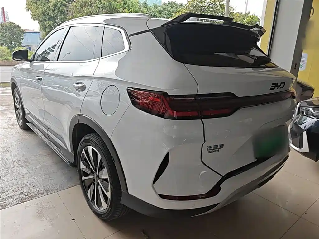 Song PLUS NEV DM-i 112 KM Distinguished