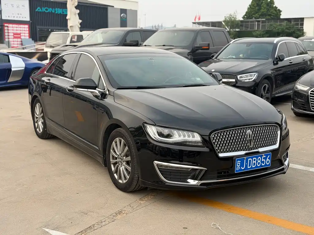 Lincoln MKZ 2.0 T Premium CN-V
