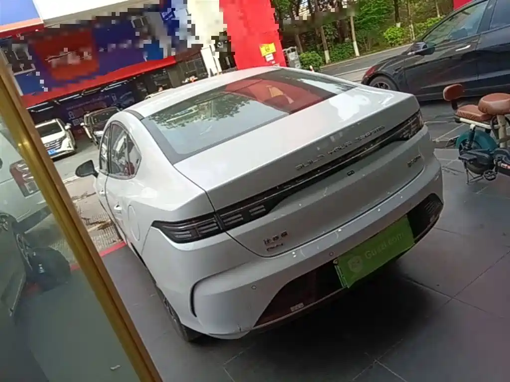 Destroyer 05 Glory DM-i 55 KM Luxury
