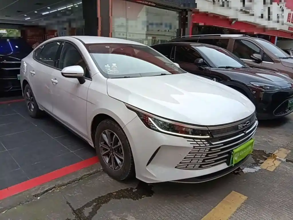Destroyer 05 Glory DM-i 55 KM Luxury