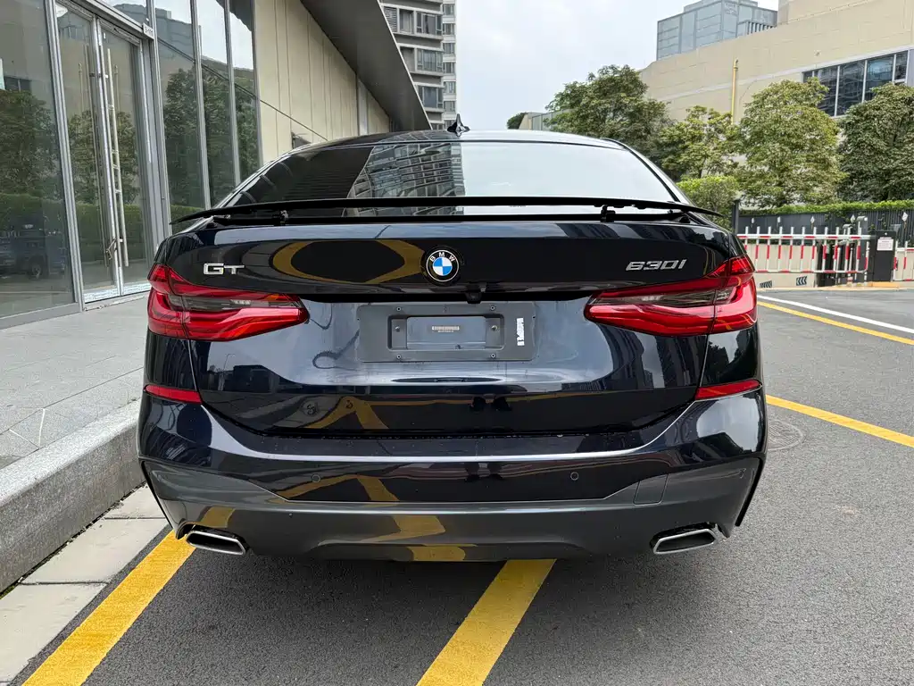 BMW 6 Series GT 630 i M Sport Package