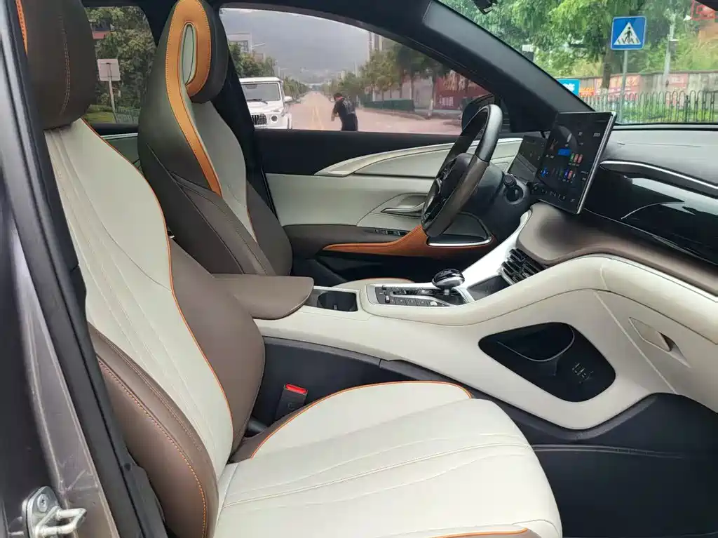 Song Pro 1.5 T Auto Elite
