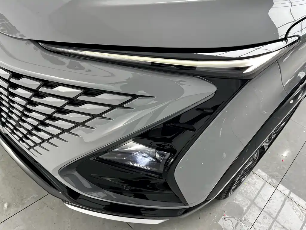 Changan UNI-T 2 nd Gen 1.5 T Distinguished