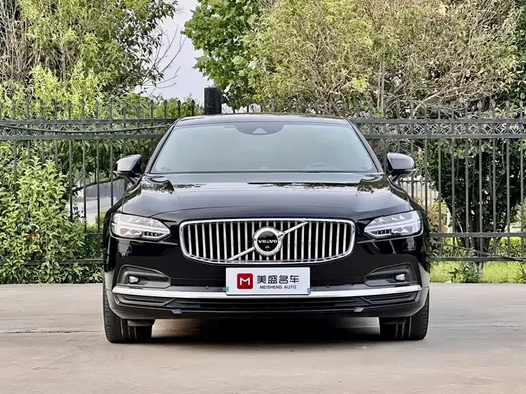 Volvo S90 B5 Smart Grace Luxury