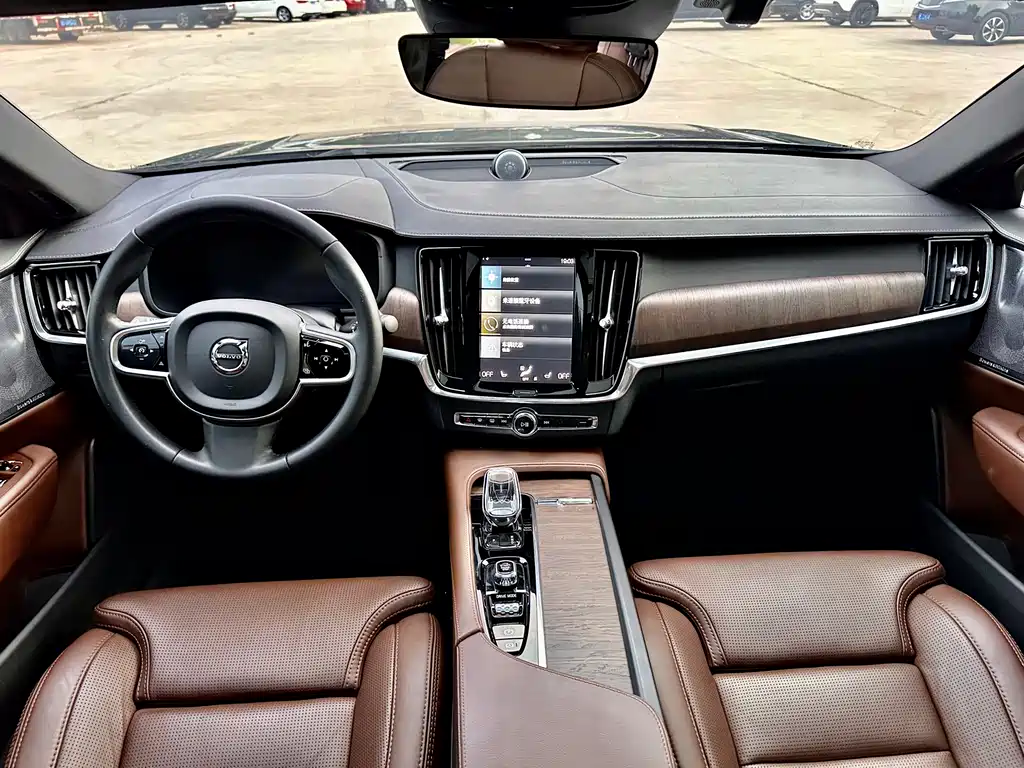 Volvo S90 B5 Smart Grace Luxury