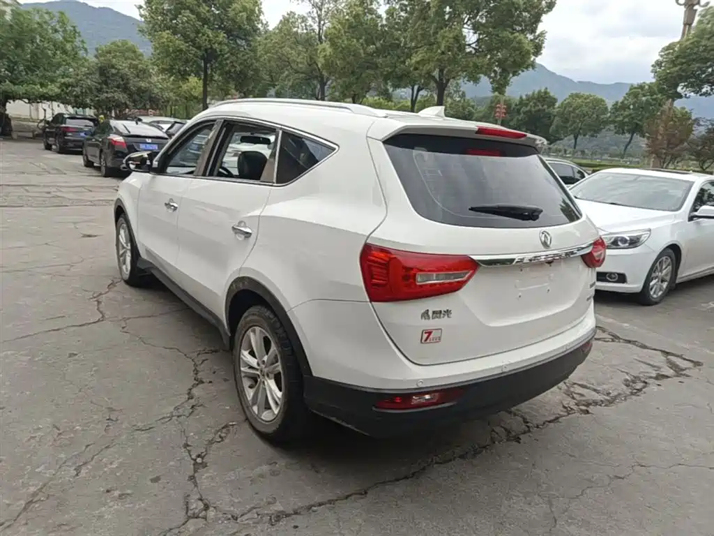 Fengguang 580 1.8 L Manual Comfort